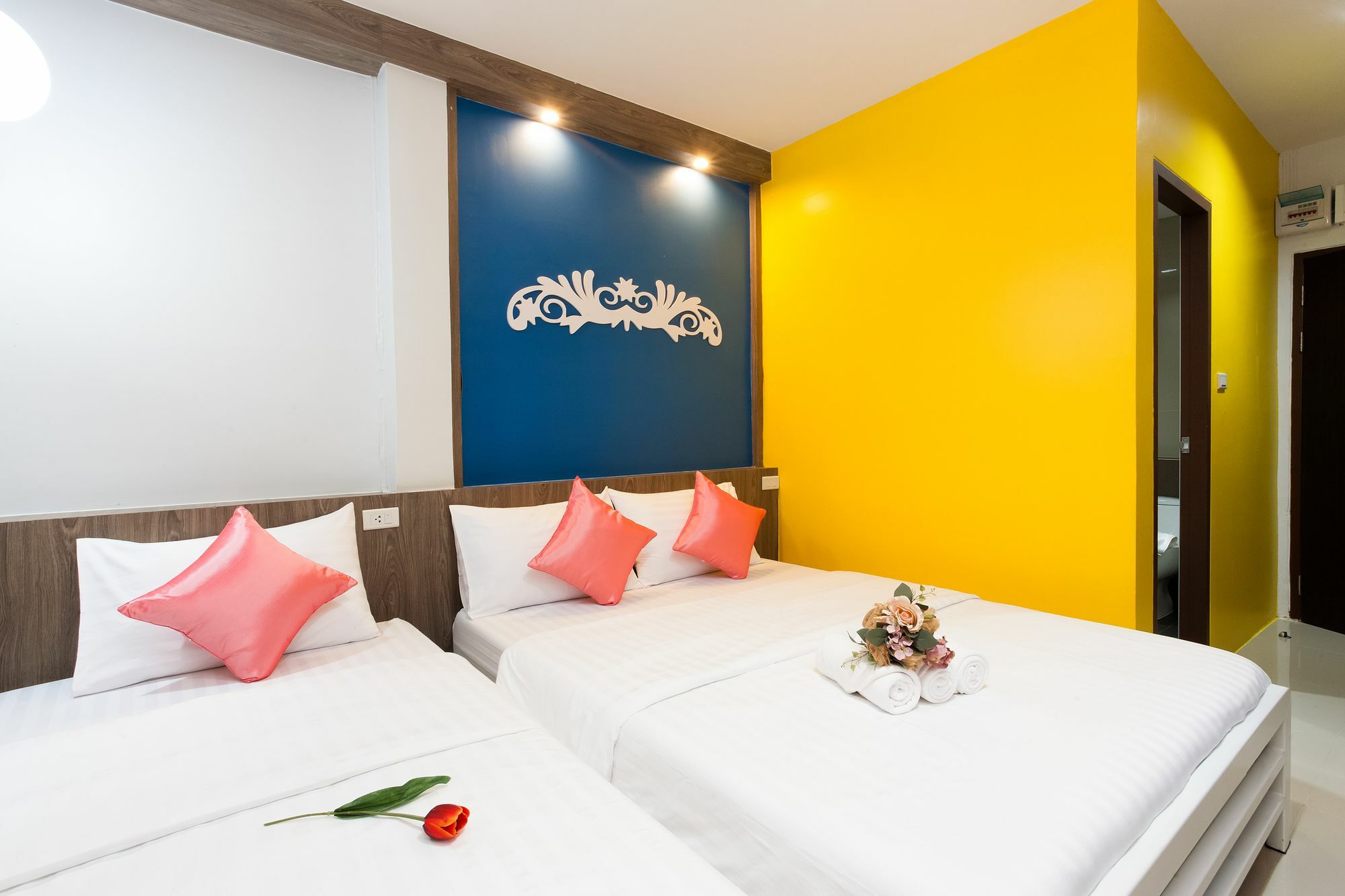 Le Clarita Aparthotel Bangkok Bagian luar foto